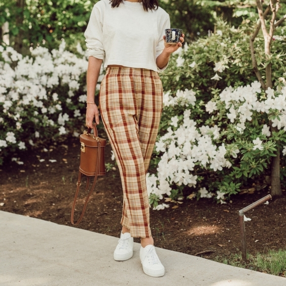 Madison & Max Brown Plaid Capri Crop Pants - Picture 7 of 7